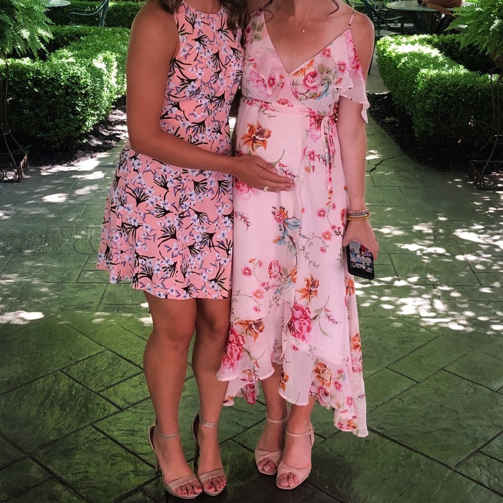 Gorgeous LuLus dress! Worn only once to a wedding
